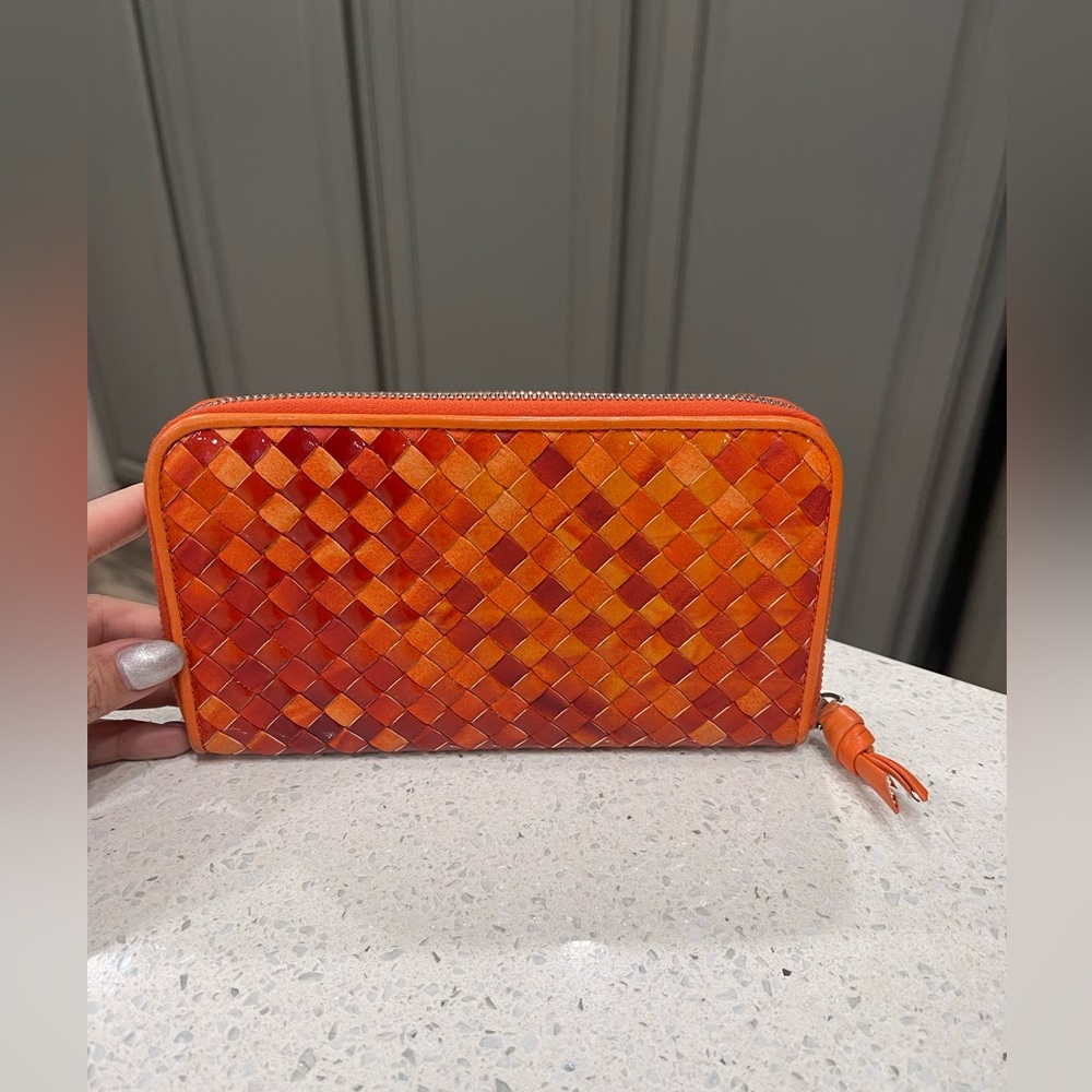 Bottega Veneta Leather & Patent Leather Weave Zippy Wallet